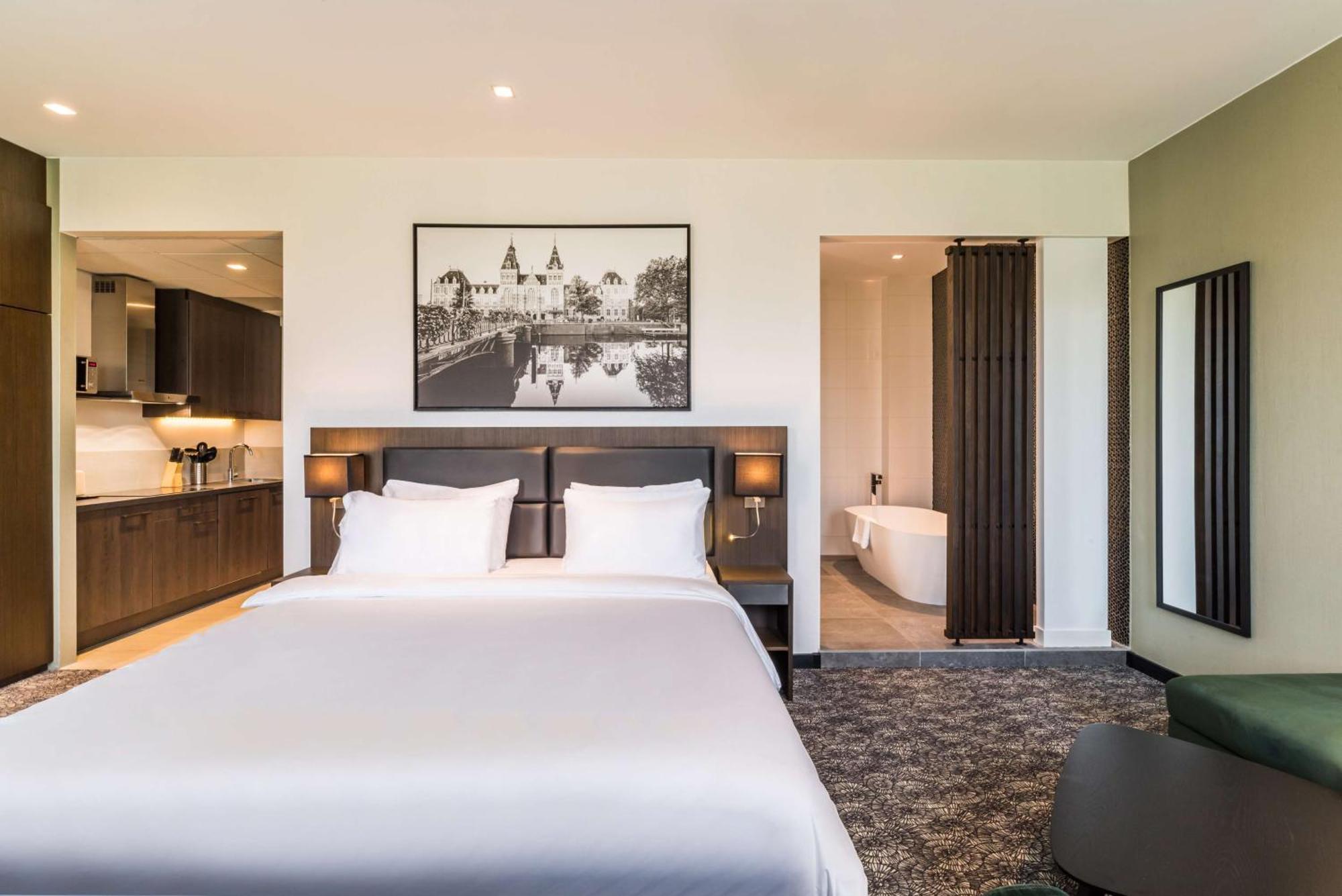 Radisson Hotel & Suites Amsterdam South Amstelveen Ngoại thất bức ảnh